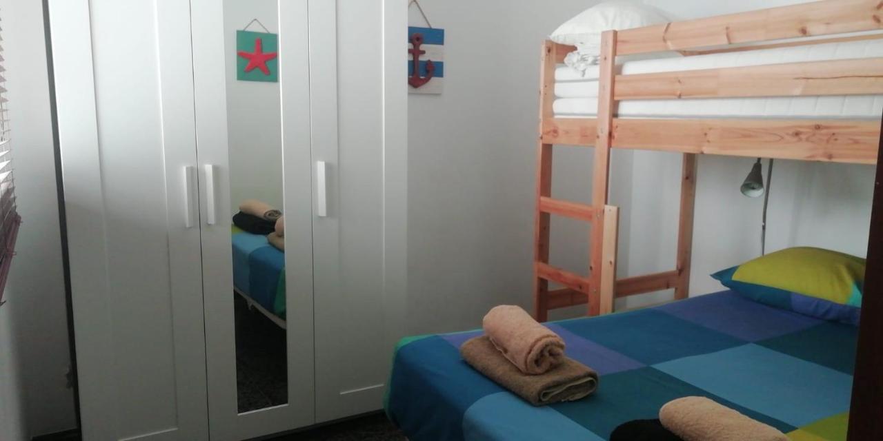 Cosy Two-Bedroom Apartment In The Centre Of El Medano Bagian luar foto